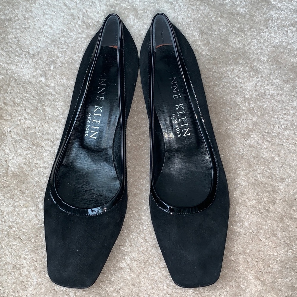Anne Klein New York Shoes pointed toe.